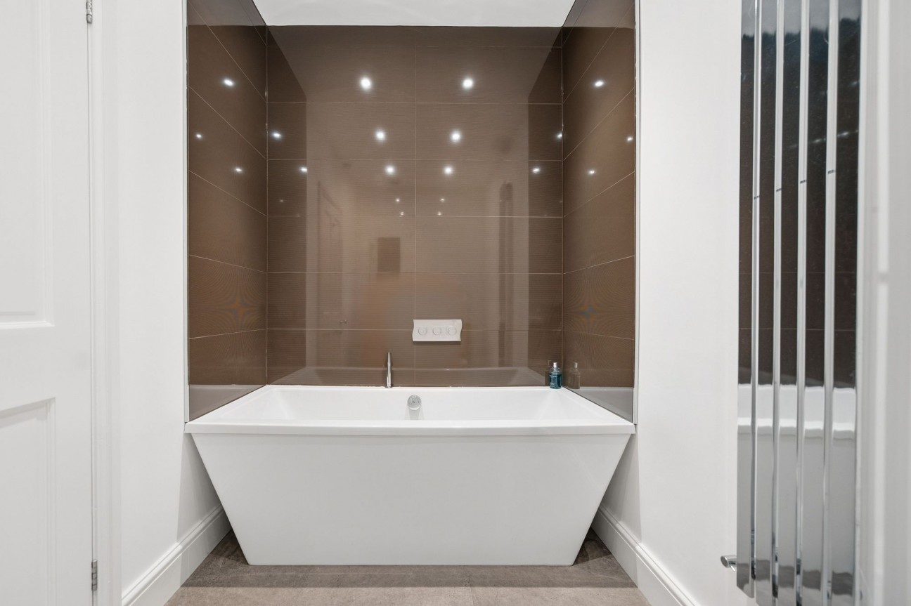 Frost Hill, Congresbury, BS49