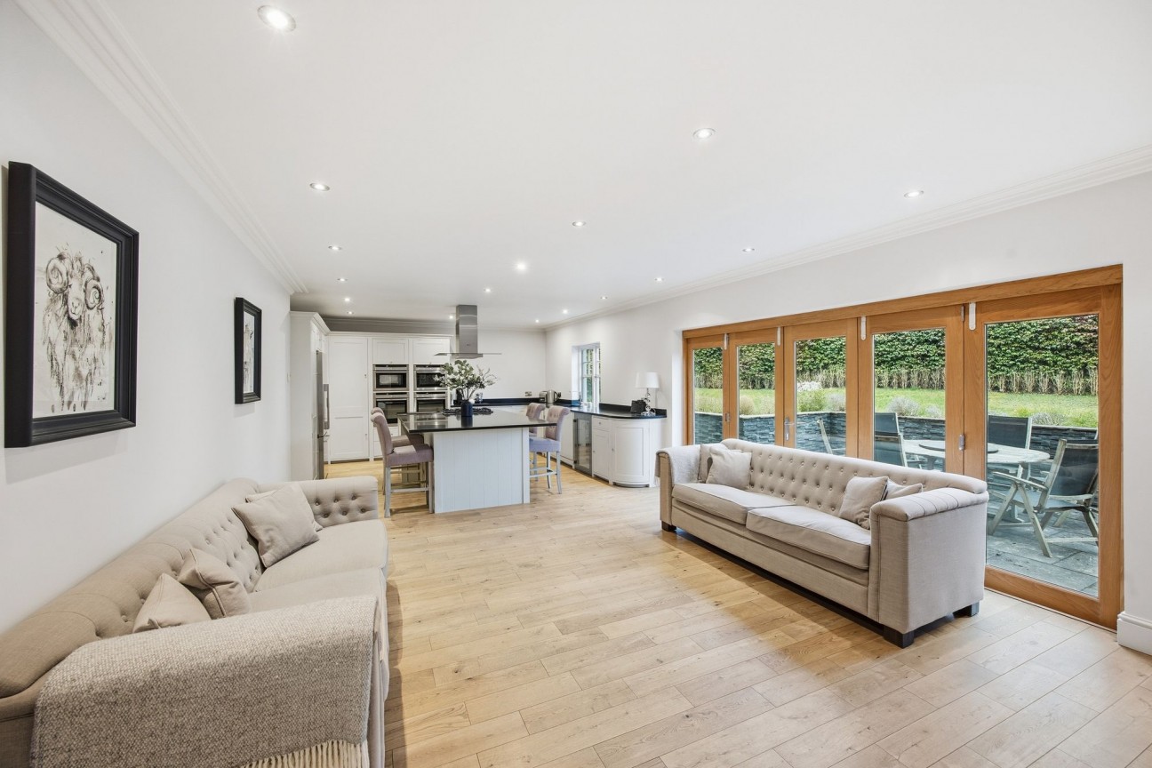 Frost Hill, Congresbury, BS49