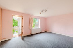 Well Park, Congresbury, BS49