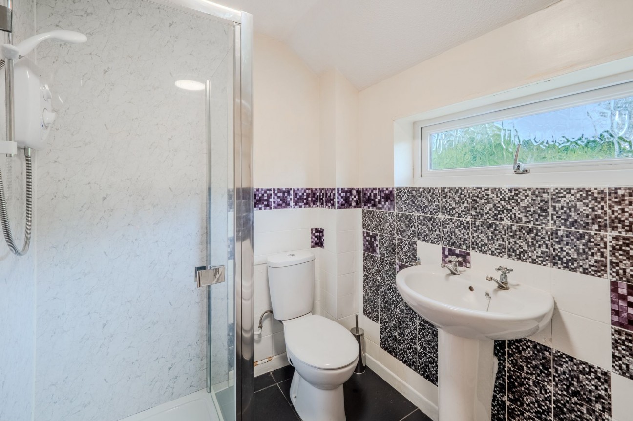 Well Park, Congresbury, BS49