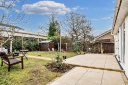 Fleur de Lys, Sunnymede Road, Nailsea