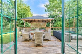 Swiss Vale House, magnificent 5 bed home with detached annexe, BS49