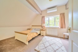 Swiss Vale House, magnificent 5 bed home with detached annexe, BS49