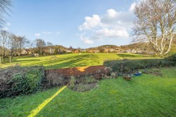 School Road, Wrington, BS40