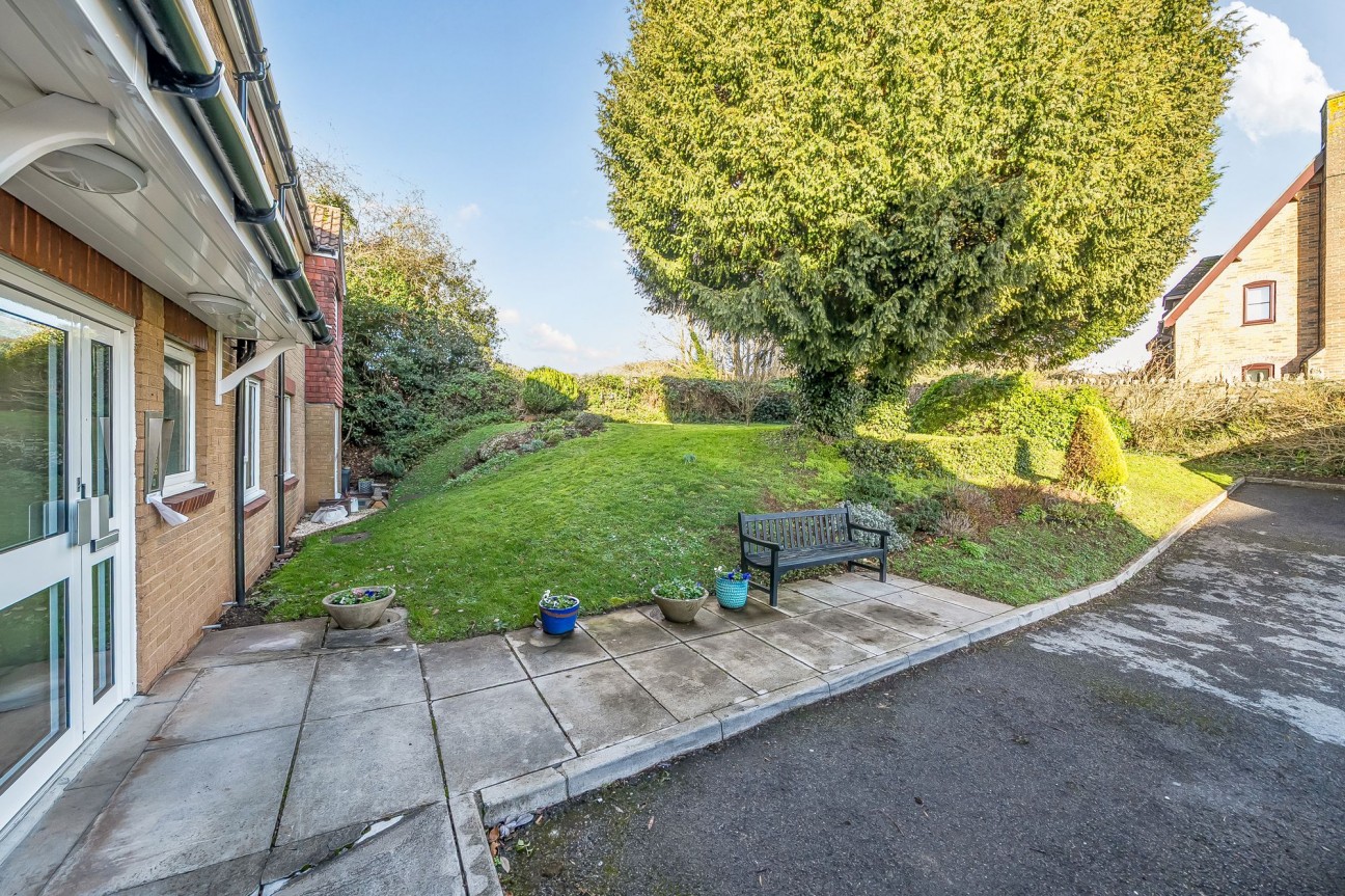 School Road, Wrington, BS40