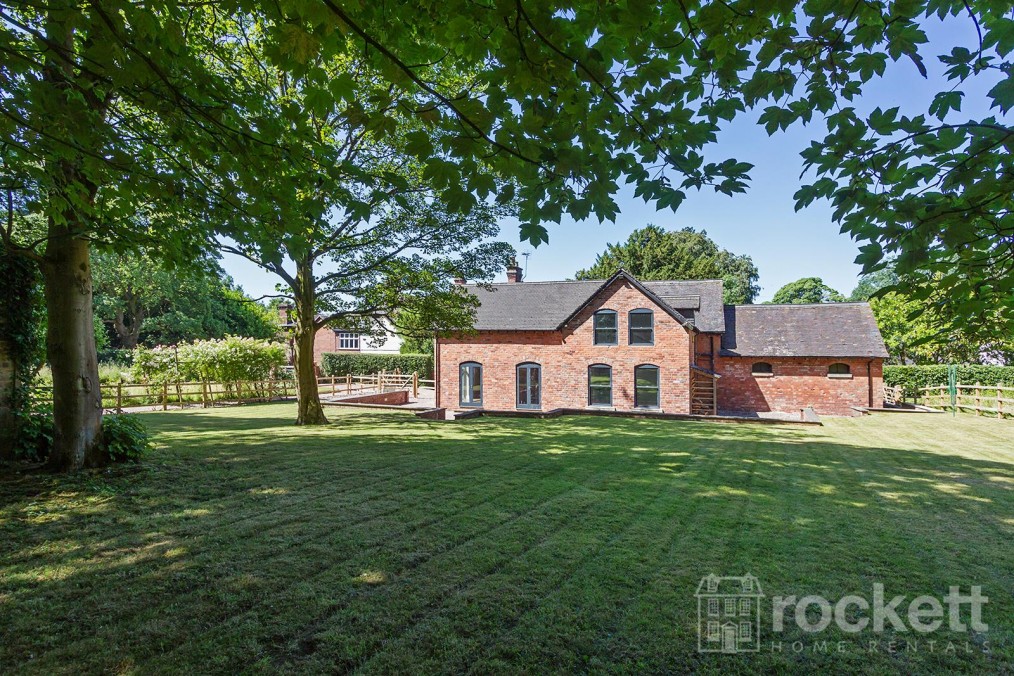 Station Road, Barlaston, Stoke-On-Trent