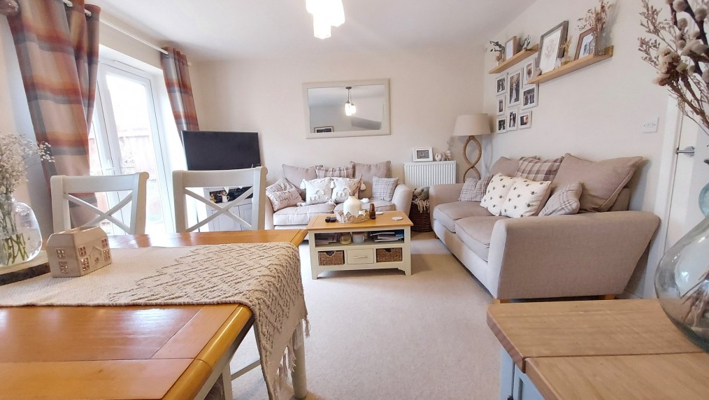Bath Close, Bourne, Lincolnshire