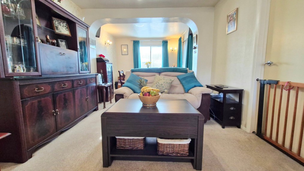 COLLYWESTON, Stamford, Northamptonshire