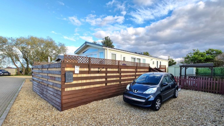 TALLINGTON, Stamford, Lincolnshire