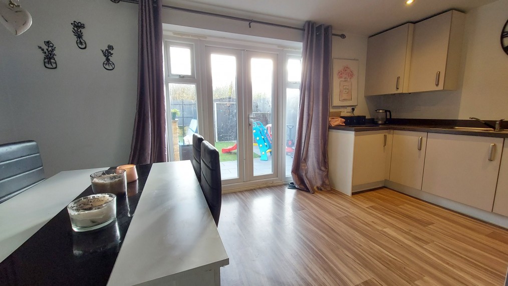 Uttoxeter Close, Bourne, Lincolnshire