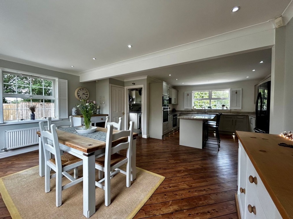 Barn Owl Close, Corby Glen, Lincolnshire