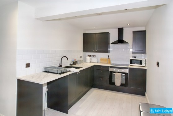 Firs Parade, Matlock