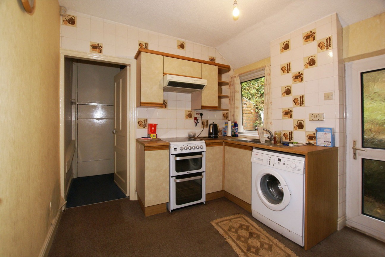 Holt Road, Hackney, Matlock, DE4 2QD