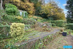 Holt Road, Hackney, Matlock, DE4 2QD