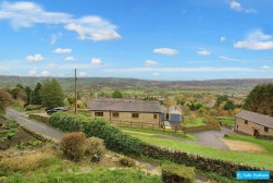 Holt Road, Hackney, Matlock, DE4 2QD