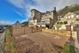 Jackson Road, Matlock