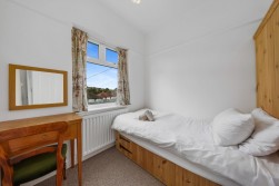 Thorncliffe Avenue, Darley Dale, DE4 2HU