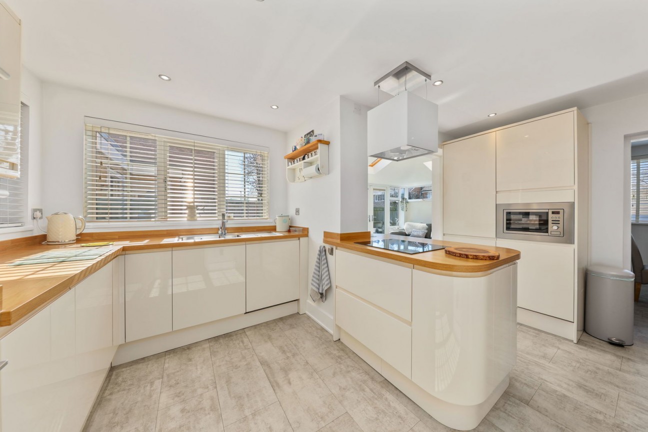 Park Avenue, Darley Dale. Matlock.