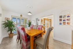 Park Avenue, Darley Dale. Matlock.