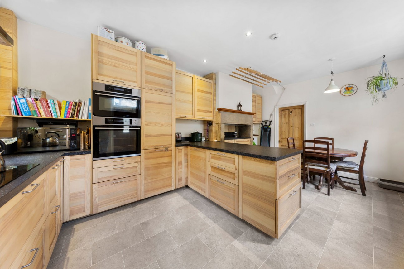 New Street, Matlock. DE4 3FH