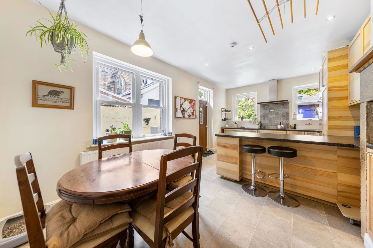 New Street, Matlock. DE4 3FH