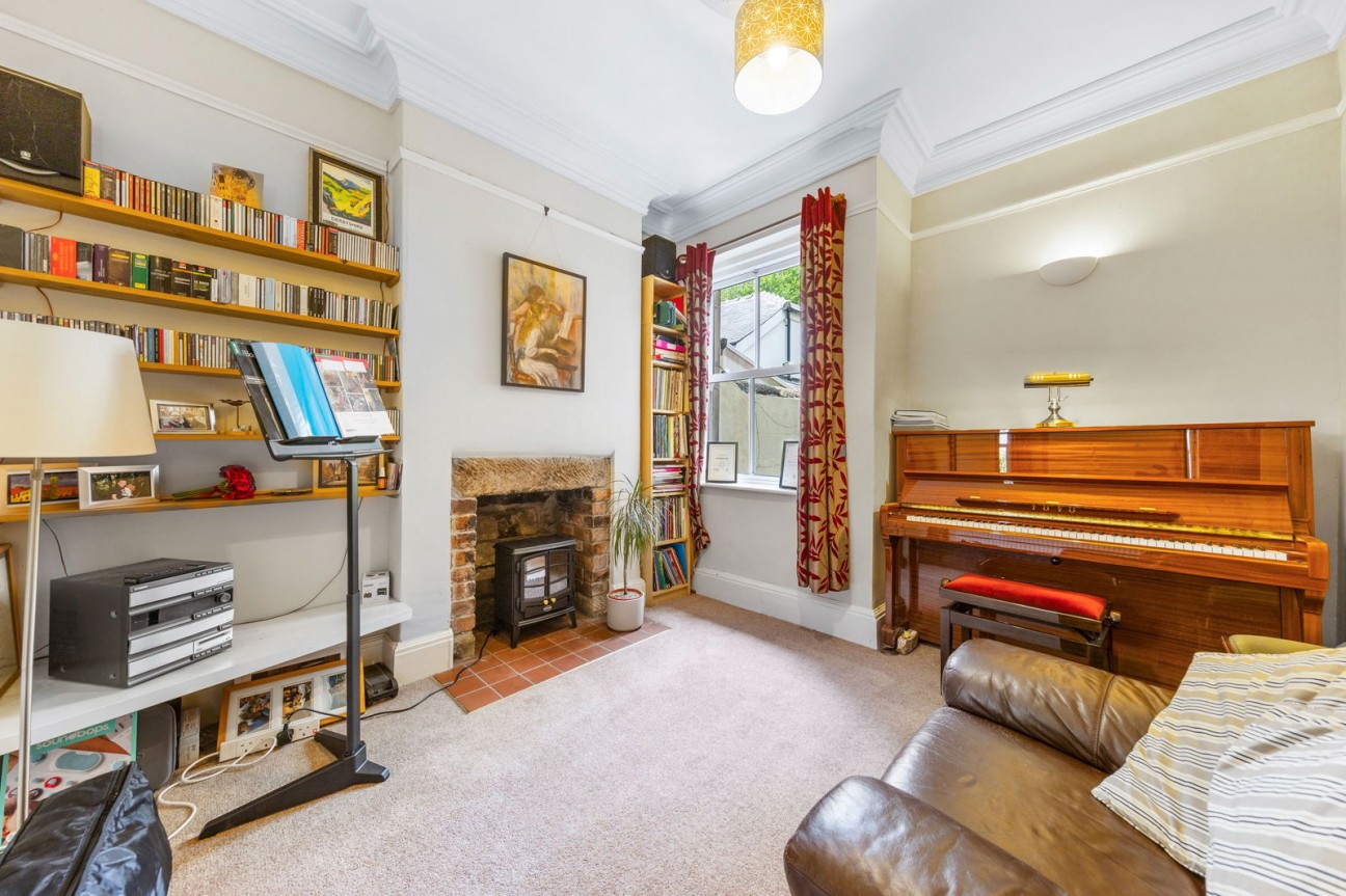 New Street, Matlock. DE4 3FH