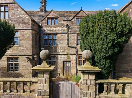 Derbyshire Country House, Nr Matlock