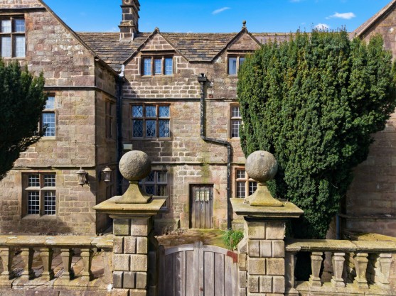 Derbyshire Country House, Nr Matlock