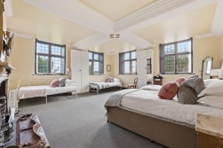 Derbyshire Country House, Nr Matlock