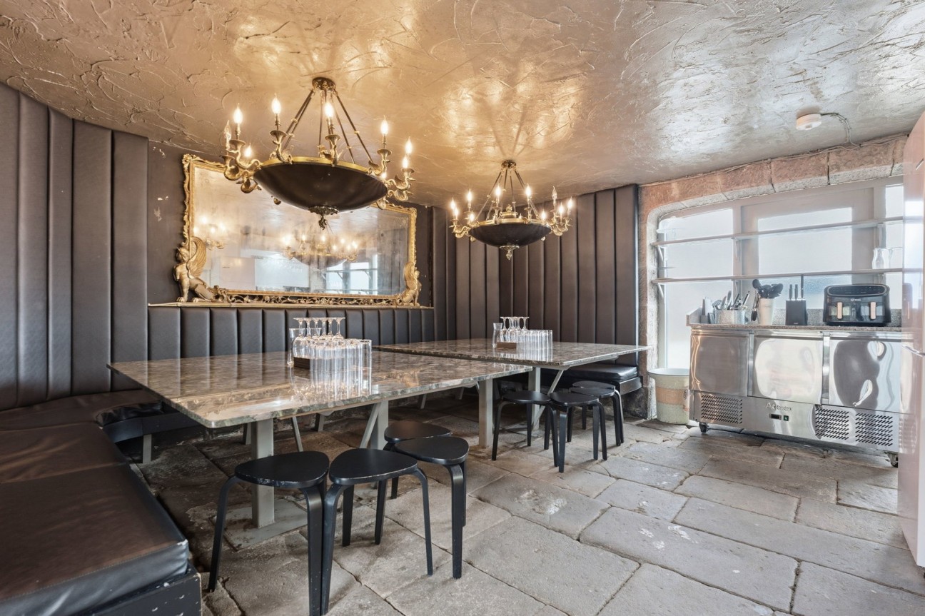 Derbyshire Country House, Nr Matlock