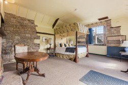Derbyshire Country House, Nr Matlock