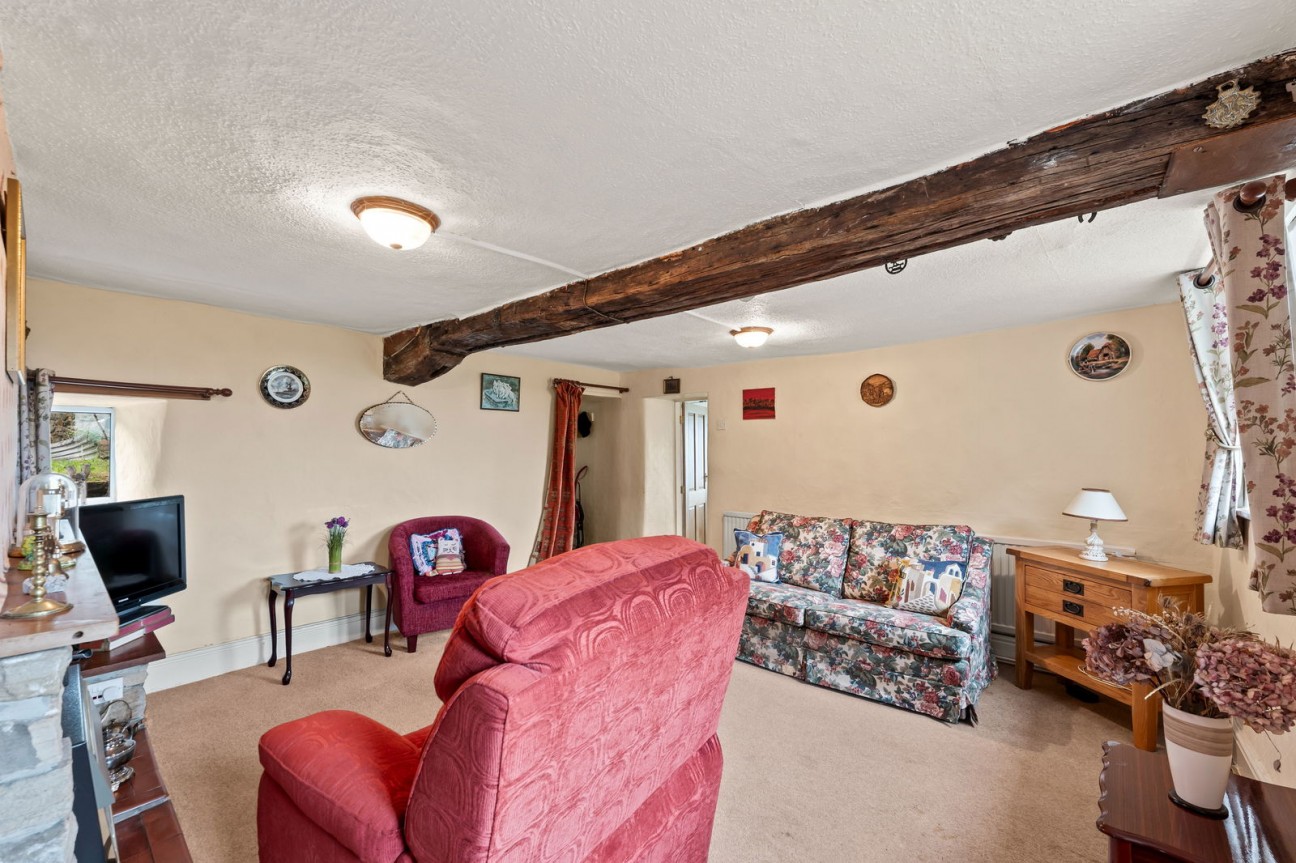 Handley Lane, Handley, S45 9AT