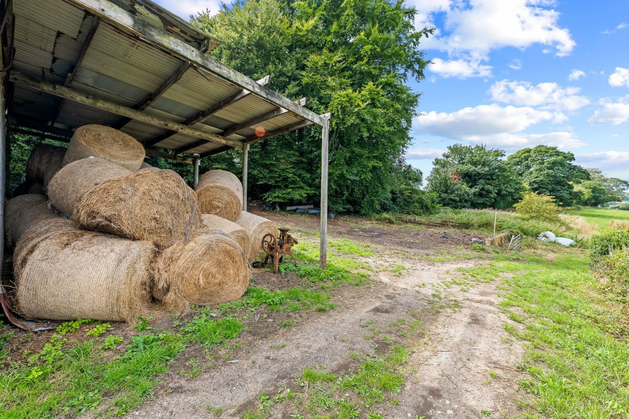 Handley Lane, Handley, S45 9AT