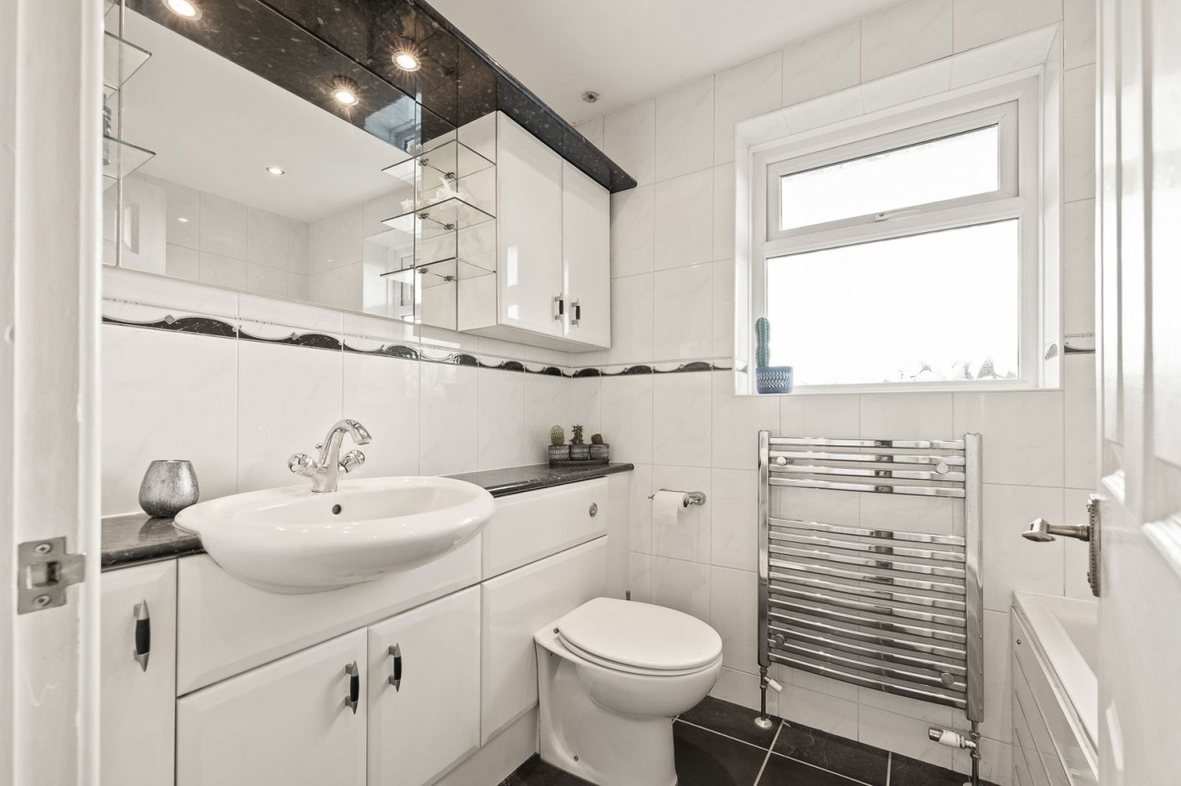 Wentworth Road, Dronfield Woodhouse, S18 8WU