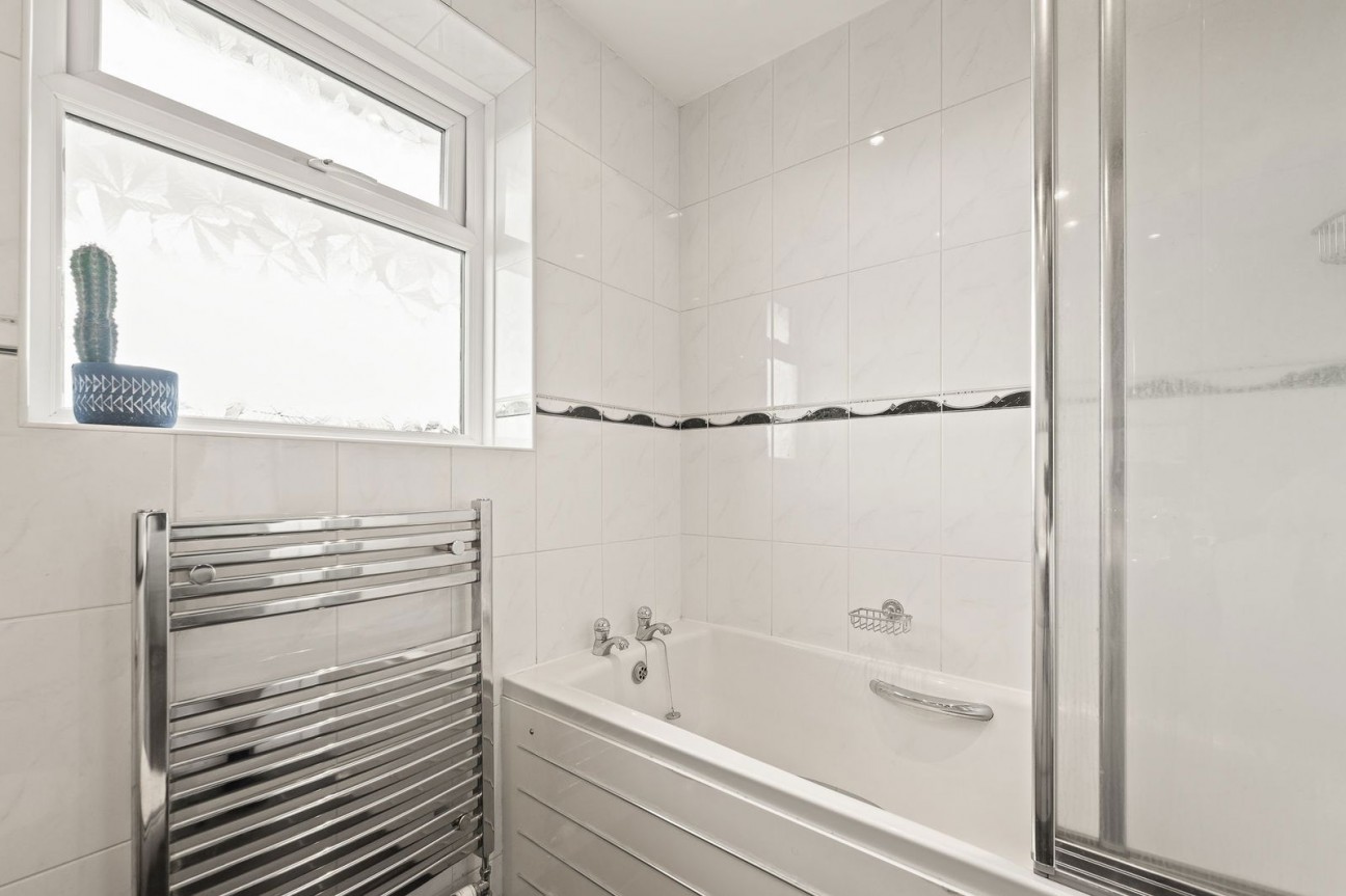 Wentworth Road, Dronfield Woodhouse, S18 8WU