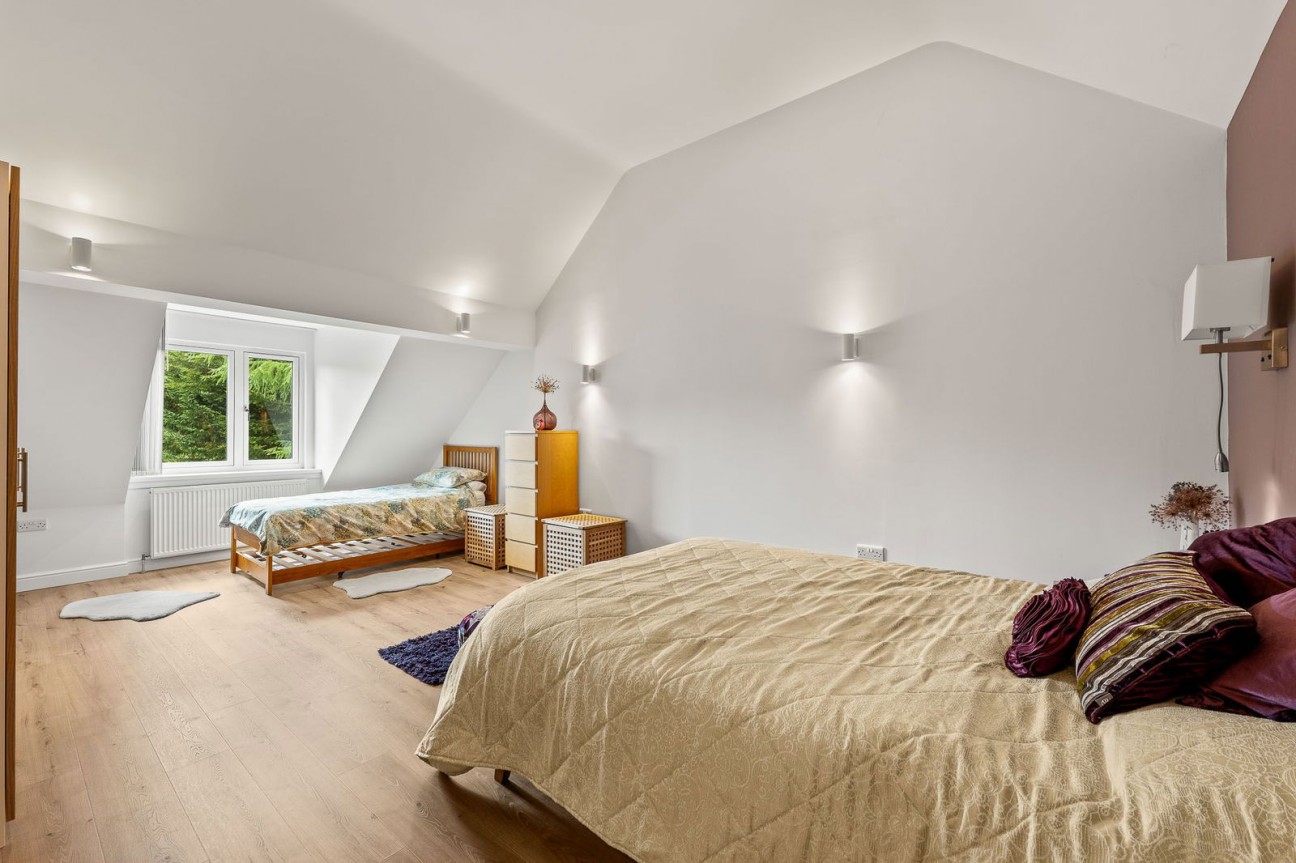 The Barley Close, Butts Road, Ashover.