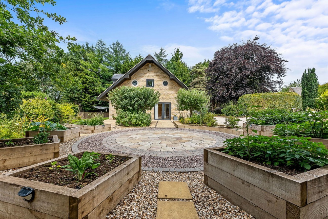 The Barley Close, Butts Road, Ashover.