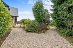 The Barley Close, Butts Road, Ashover.