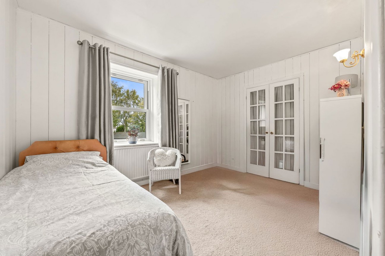 Mill Lane, Old Tupton, Chesterfield.