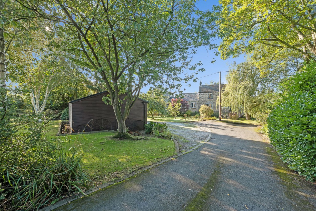 Mill Lane, Old Tupton, Chesterfield.