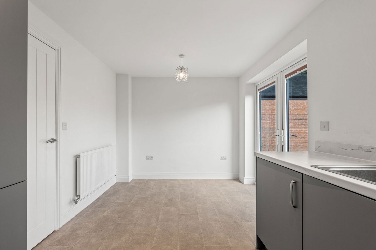 Weavers Road, Matlock, DE4 2FU