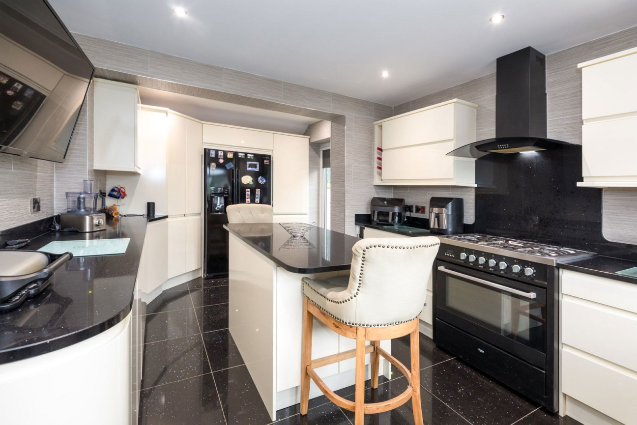 Grove Lane, Hackney, Matlock DE4 2QF