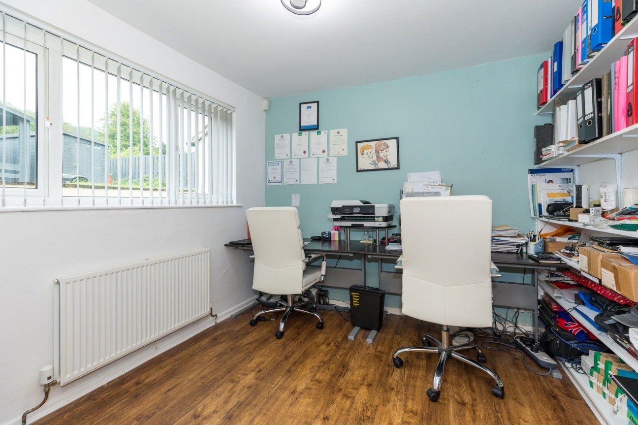 Grove Lane, Hackney, Matlock DE4 2QF