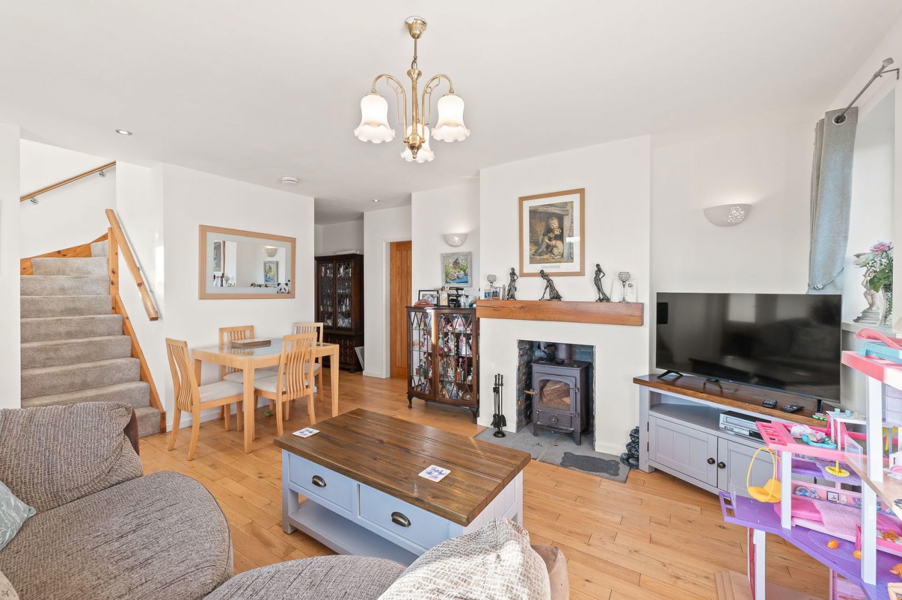 West Crescent, Matlock, DE4 3LB