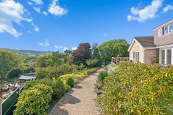 West Crescent, Matlock, DE4 3LB