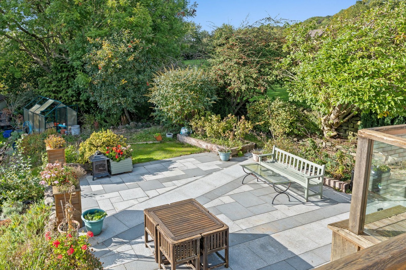 West Crescent, Matlock, DE4 3LB