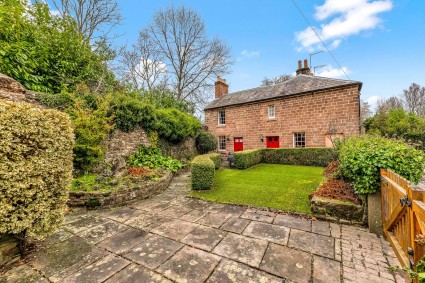 Wharf Cottages, Mill Road, Cromford.