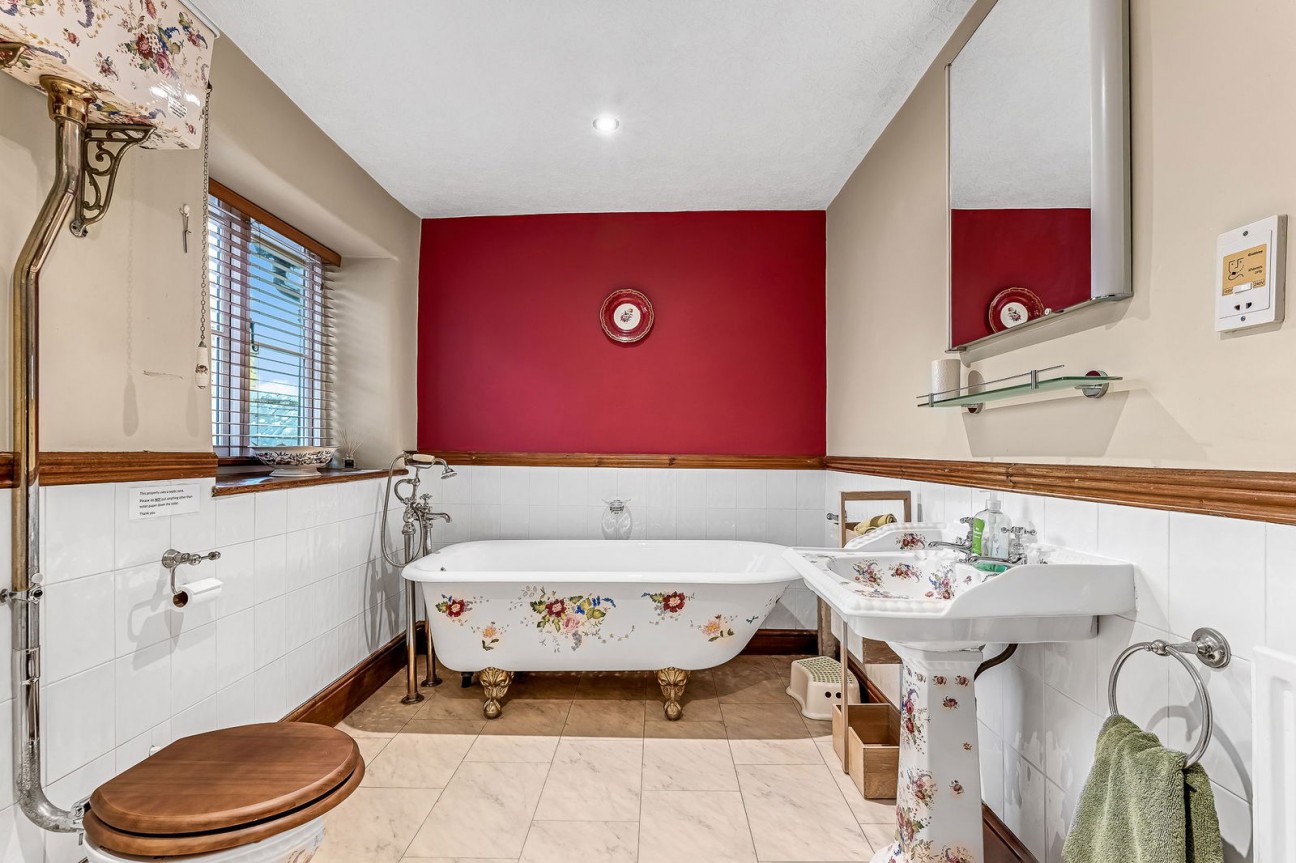 Wharf Cottages, Mill Road, Cromford.