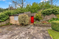 Wharf Cottages, Mill Road, Cromford.