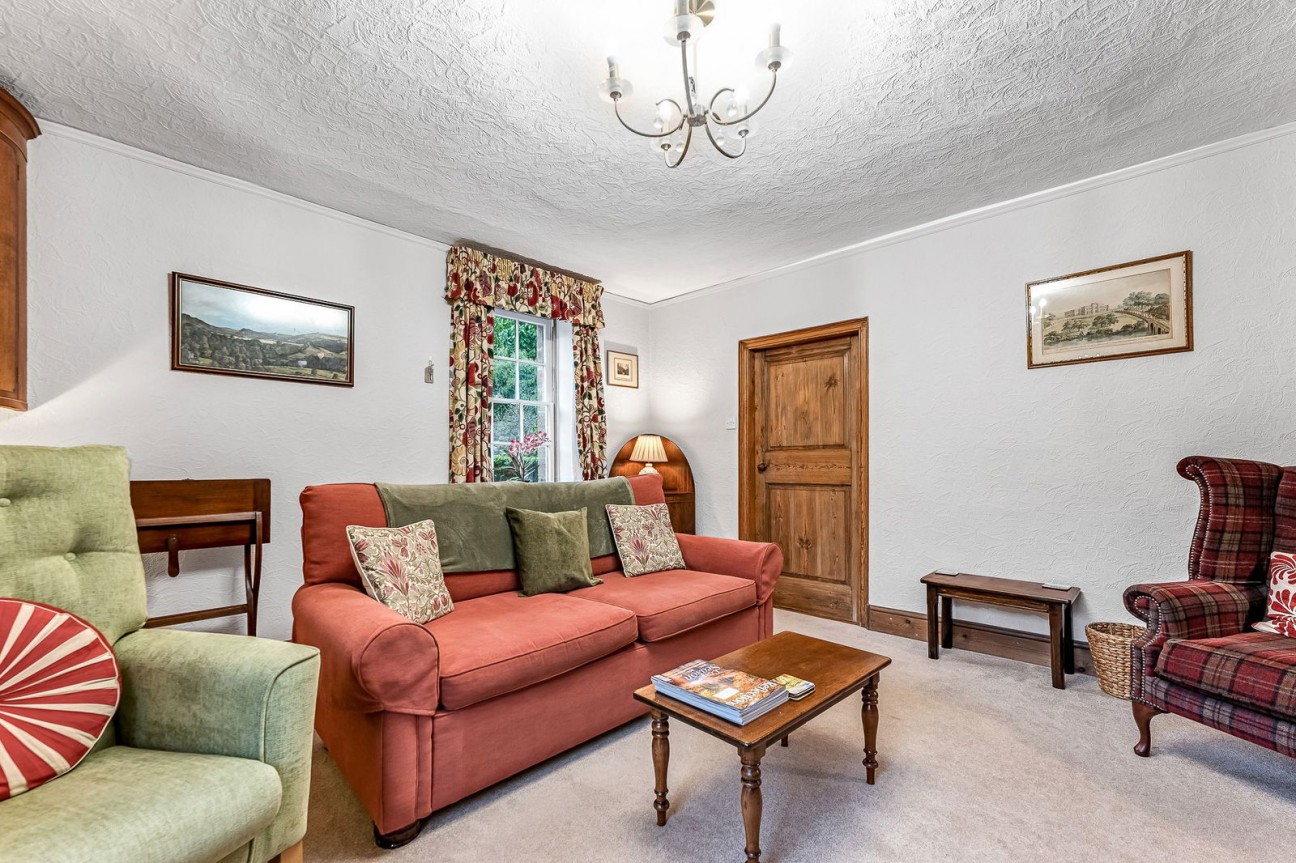 Wharf Cottages, Mill Road, Cromford.